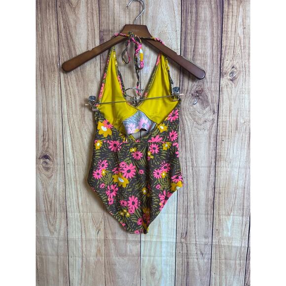Aerie Tropical Floral Full Coverage One-Piece SwimSuit Women's Size M - Picture 5 of 7